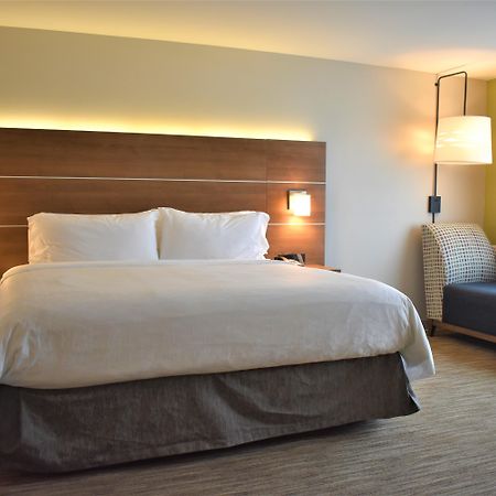 Holiday Inn Express & Suites - Gettysburg By Ihg Exterior photo