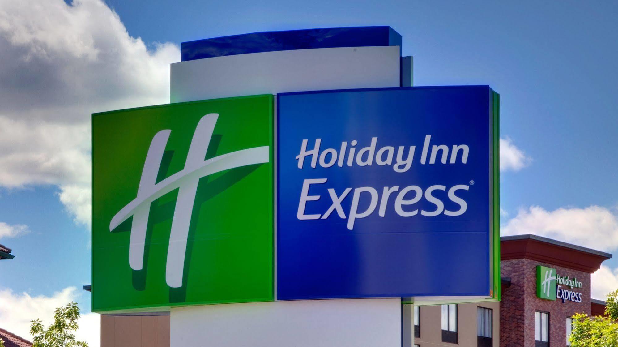 Holiday Inn Express & Suites - Gettysburg By Ihg Exterior photo